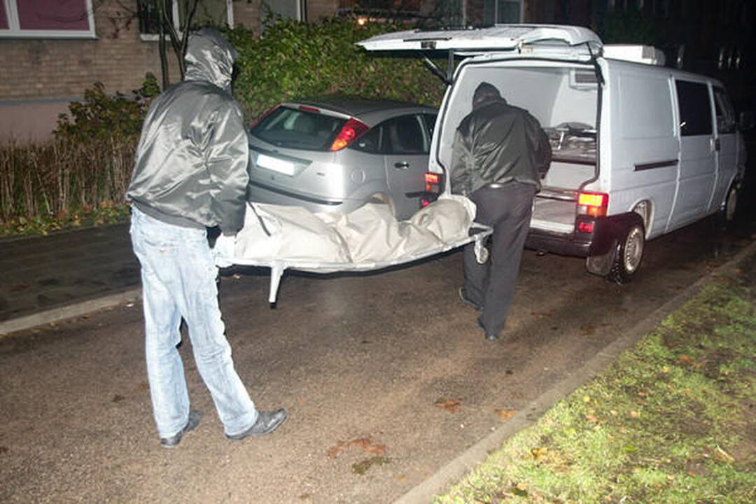 Į galvą tėvą nušovęs vilnietis pasidavė policijai