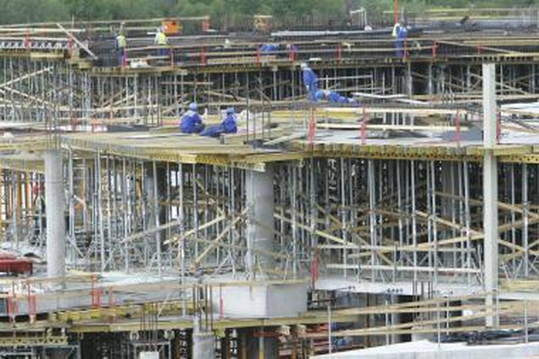 Gimtadienio dovana anūkei - įamžinimas prie Kauno arenos