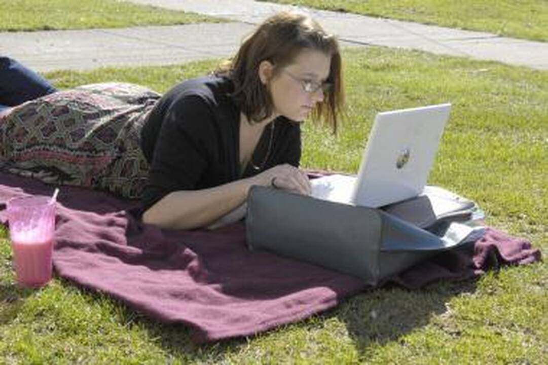 Britanijoje 9,2 milijonai žmonių niekada nėra naudojęsi internetu