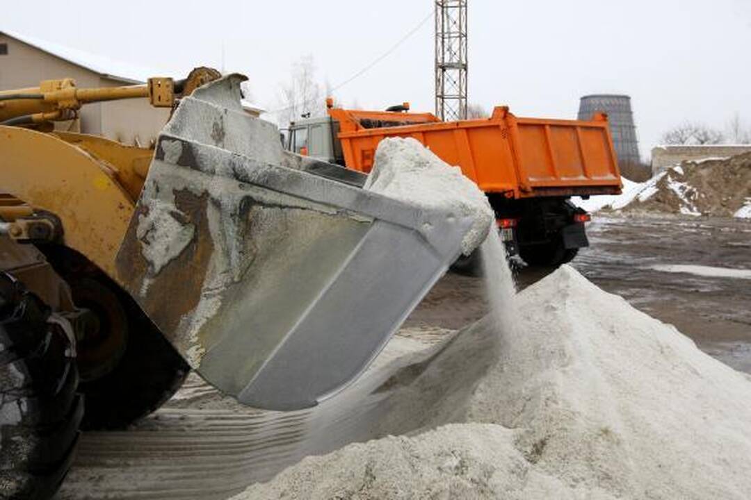 Baiminamasi, kad gali pritrūkti druskos keliams