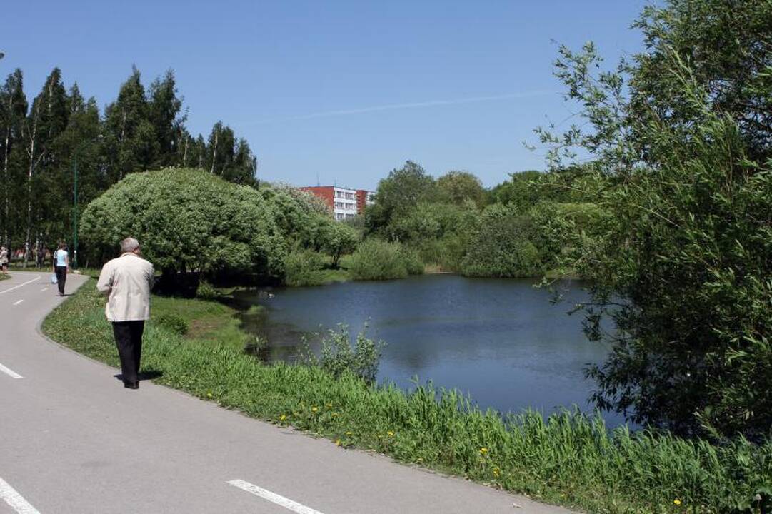 Valys Draugystės parko tvenkinius