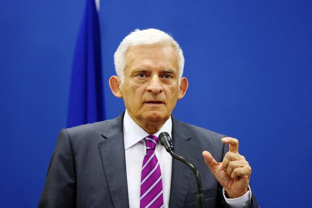 Lenkijos europarlamentarai tapo milijonieriais