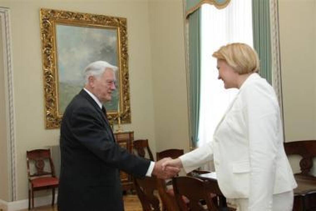 Prezidentas viliasi - Vyriausybė atsižvelgs į Valstybės kontrolės rekomendacijas 