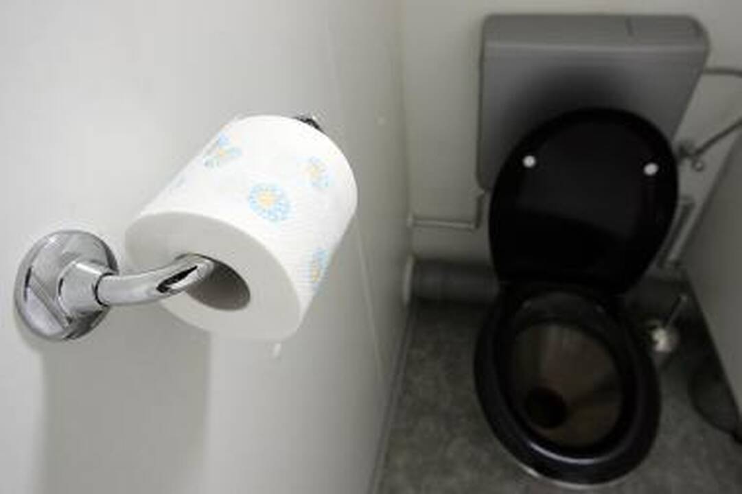Nuo nuolatinės smarvės žmonės turi gelbėtis patys?