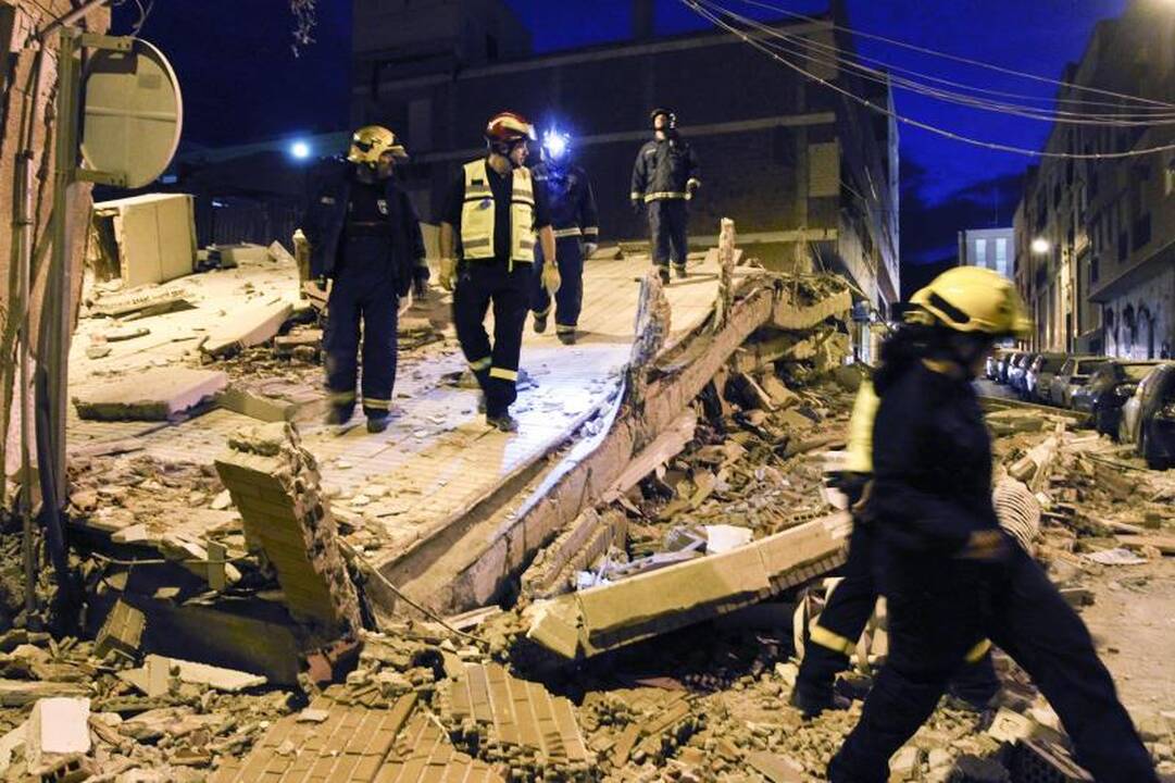 Pietų Ispanijoje per žemės drebėjimą žuvo 10 žmonių (atnaujinta)