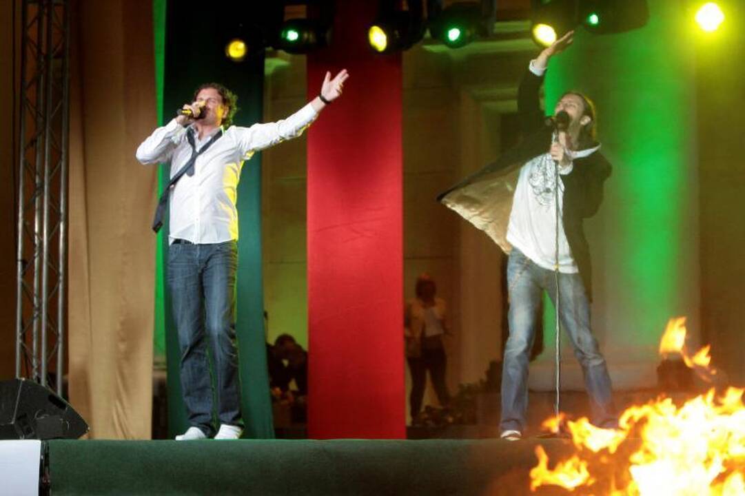Lietuva didelėmis ovacijomis pasitiko olimpinius čempionus