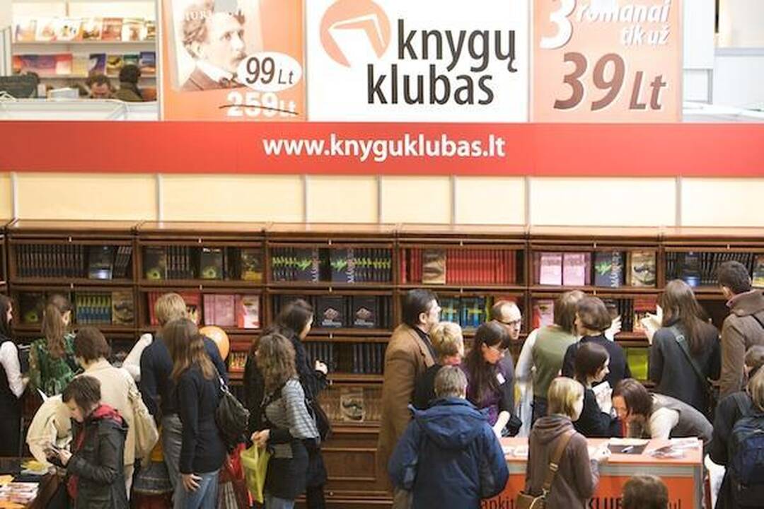 Knygų mugėje - anšlagas