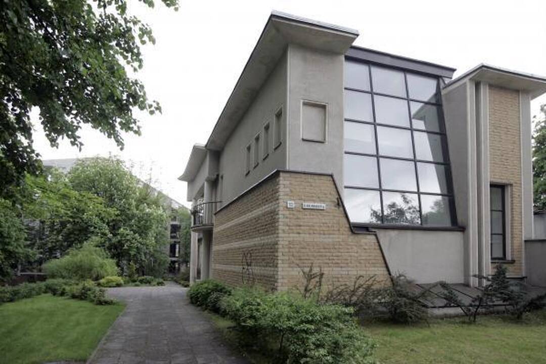 Vilniaus valdžia K.Žoromskio našlę veja į gatvę