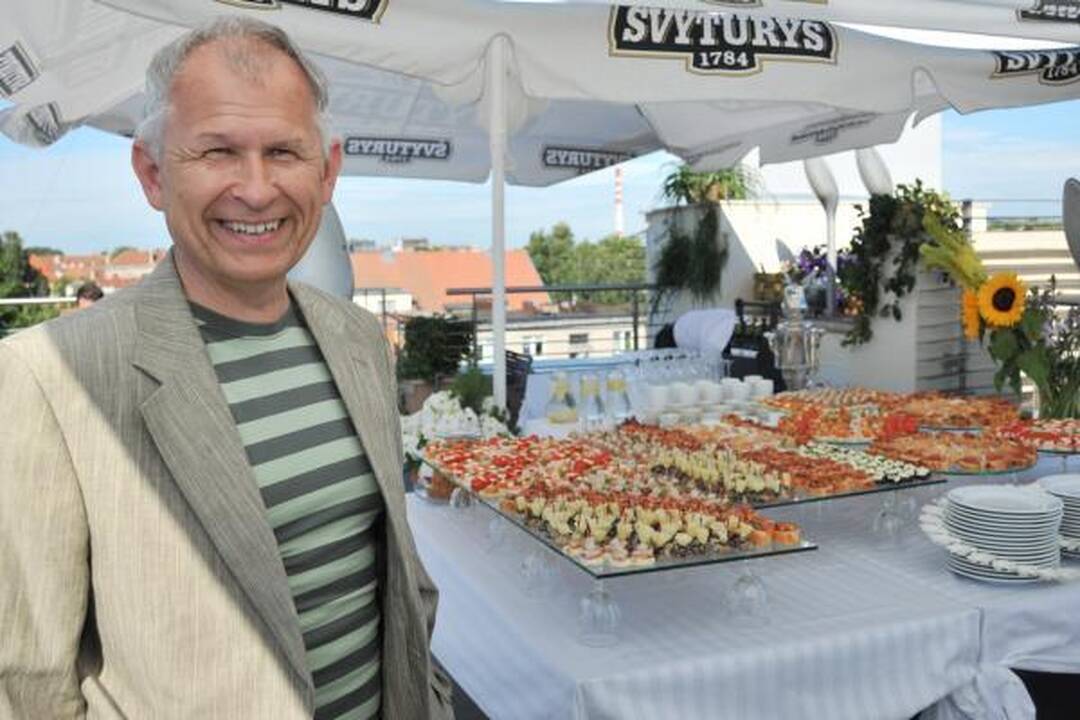 Viešbučio „Vecekrug“ gimtadienis – ant stogo
