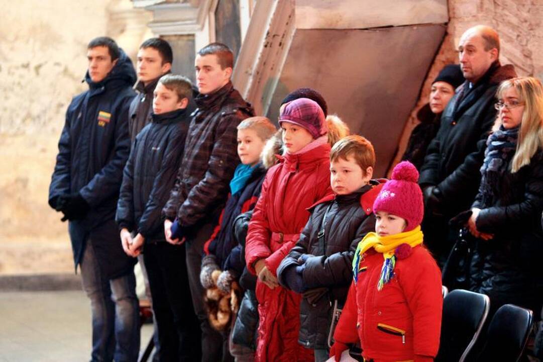 Originalus šventimas: Kauno plaukikai Kalėdoms rengėsi bažnyčioje