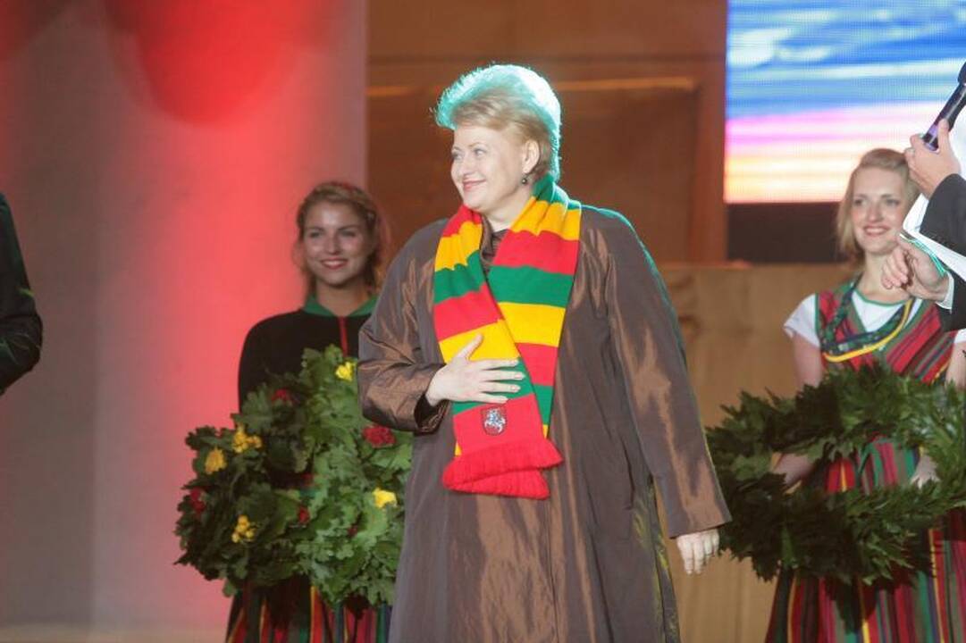 Lietuva didelėmis ovacijomis pasitiko olimpinius čempionus
