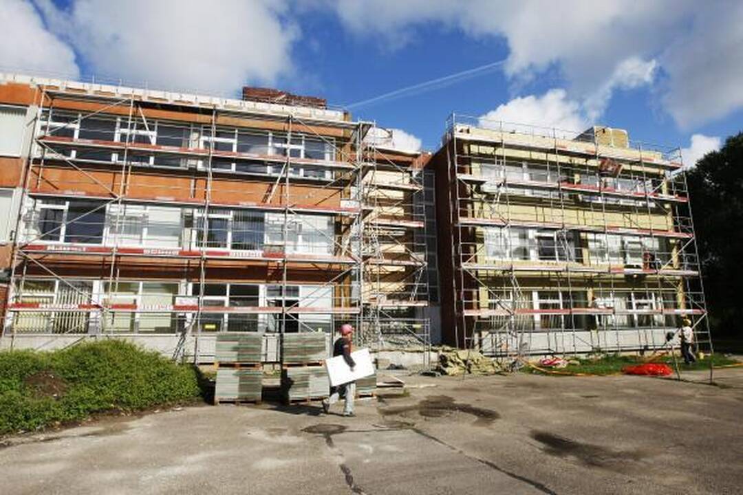 "Vėtrungės" gimnazistai į savo mokyklą grįš spalį