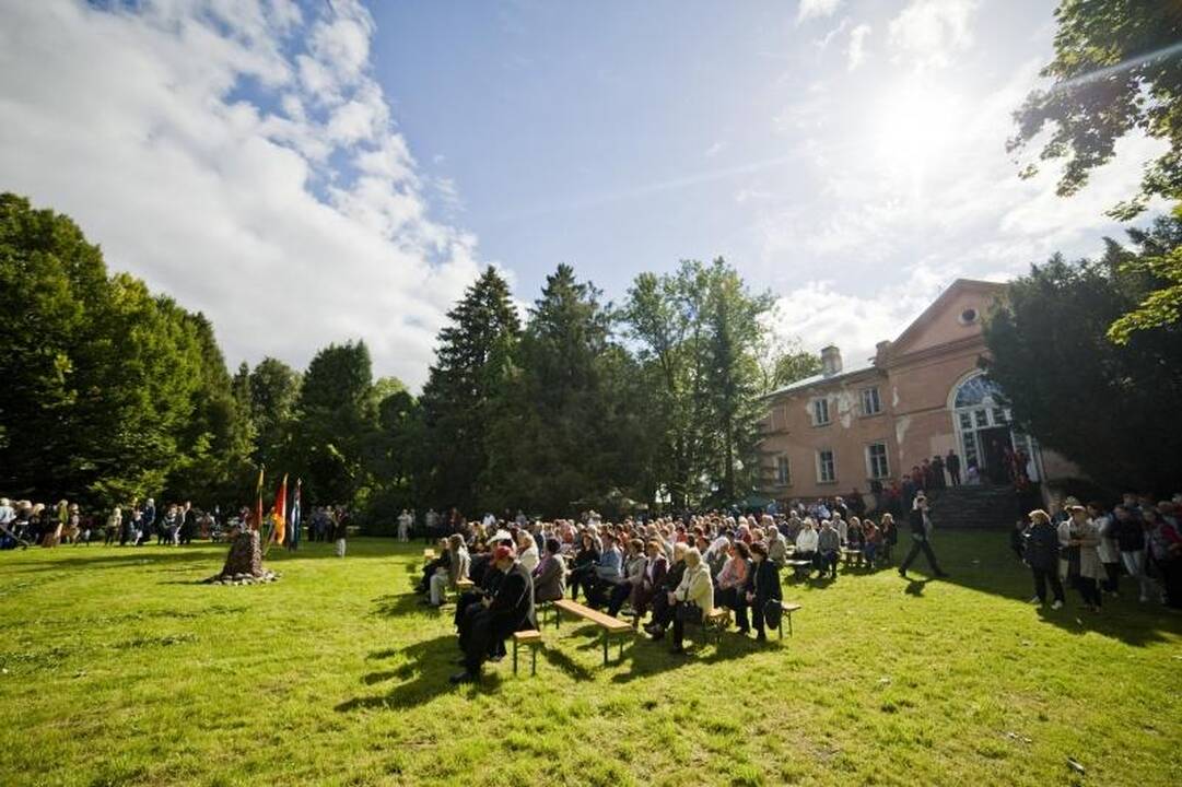 Grafas dirigavo Aleksoto bendruomenės šventei 