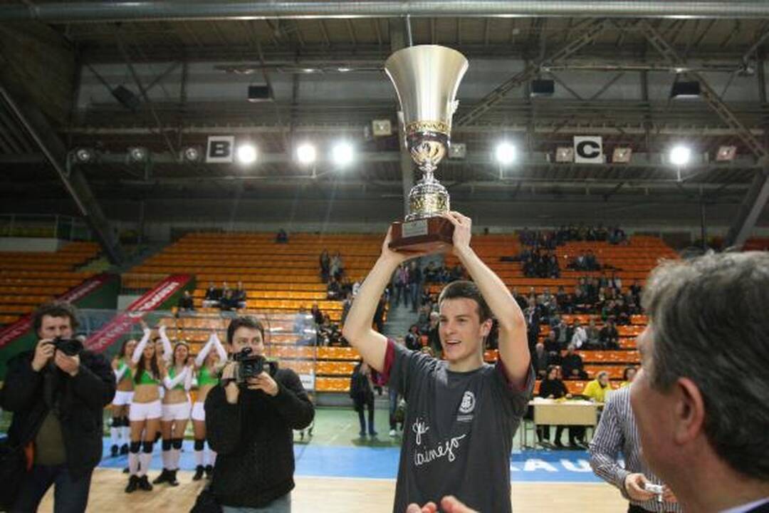 VDU krepšininkai apgynė LSKL čempionų vardus