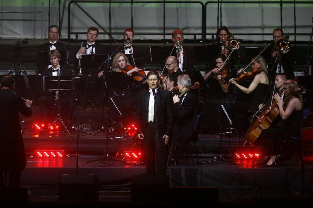 Iš didžiosios scenos pasitraukiantis V. Noreika dėkojo savo gerbėjams