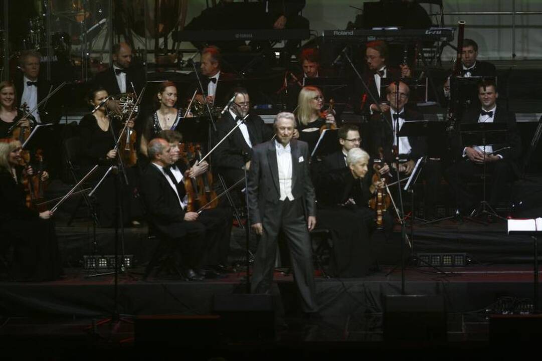 Iš didžiosios scenos pasitraukiantis V. Noreika dėkojo savo gerbėjams