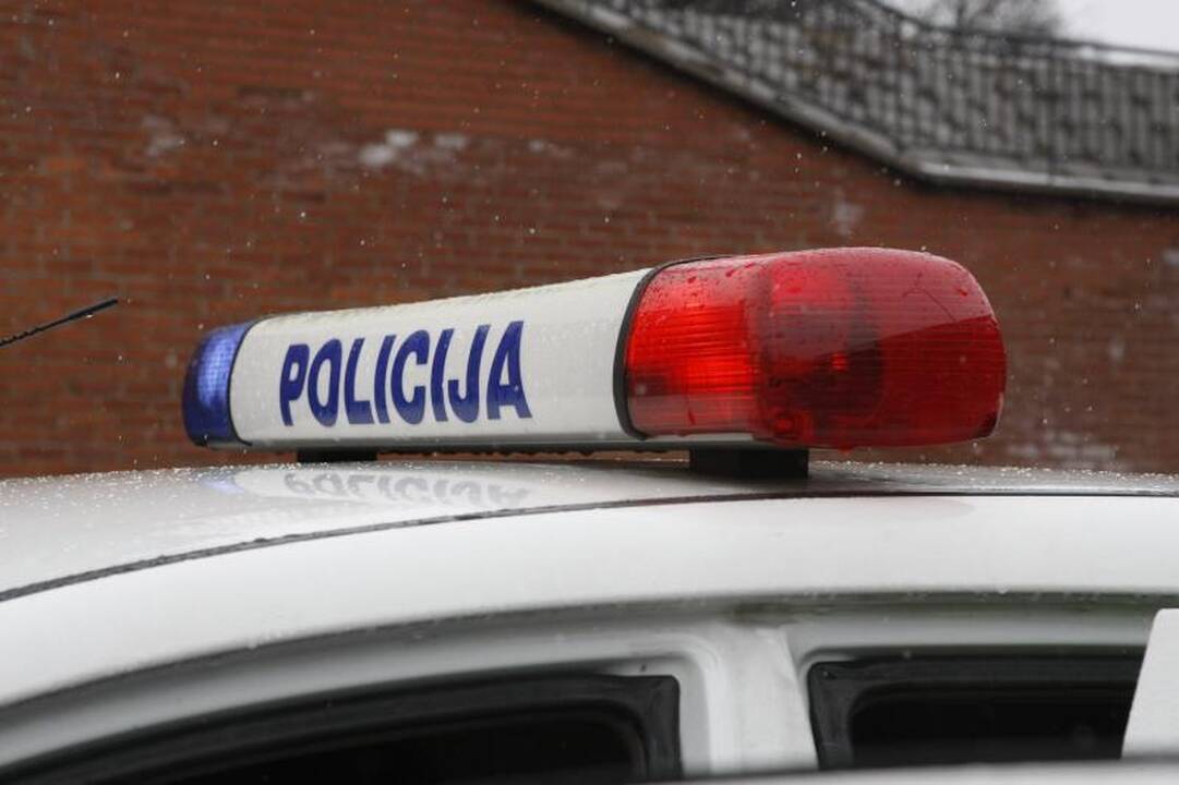 Po linksmybių bare – klaipėdiečių „atostogos“ areštinėje