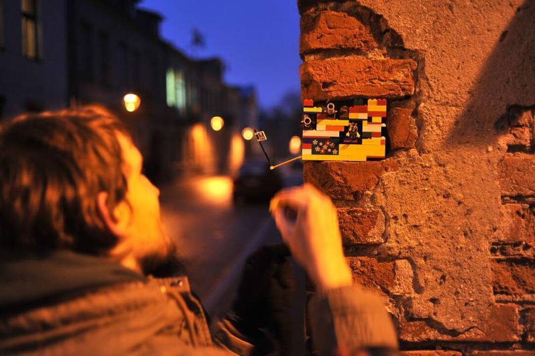 Studentai miesto bėdas sprendžia linksmai