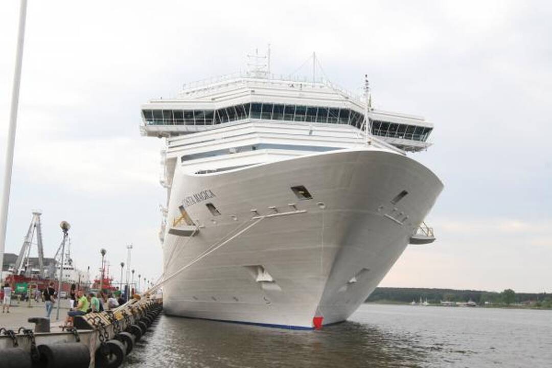 „Costa Magica“ į Klaipėdą vėl atplukdė tūkstančius turistų