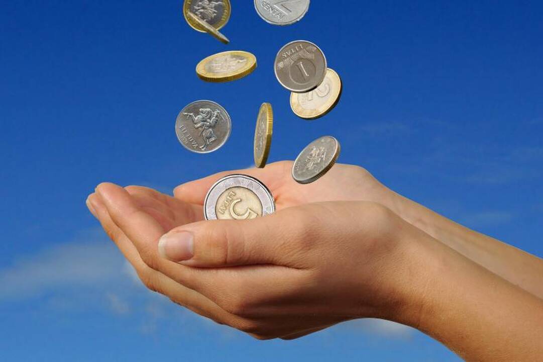 Analitikai: atlyginimai šiemet augs kur kas sparčiau nei pernai