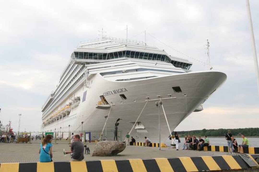 „Costa Magica“ į Klaipėdą vėl atplukdė tūkstančius turistų