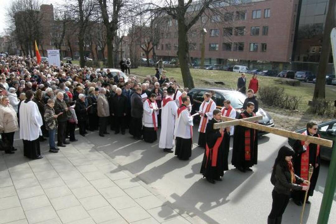 V.Jakučinskaitės kolekcijos mūza -  A.Jagelavičiūtė