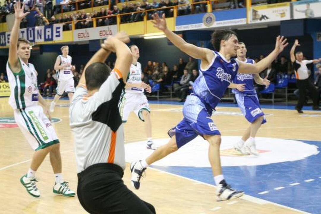 Žalgiriečiai turėjo vargo kovodami su "Neptūnu"