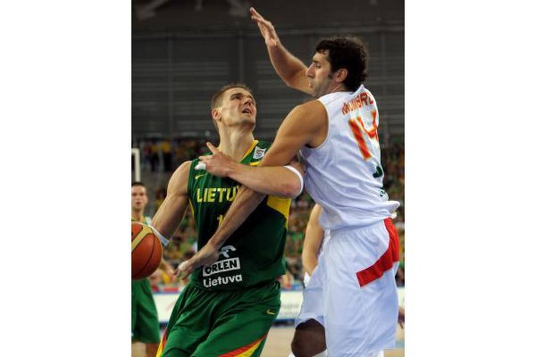 Traukinys nuvažiavo: Lietuva-Ispanija 70:84