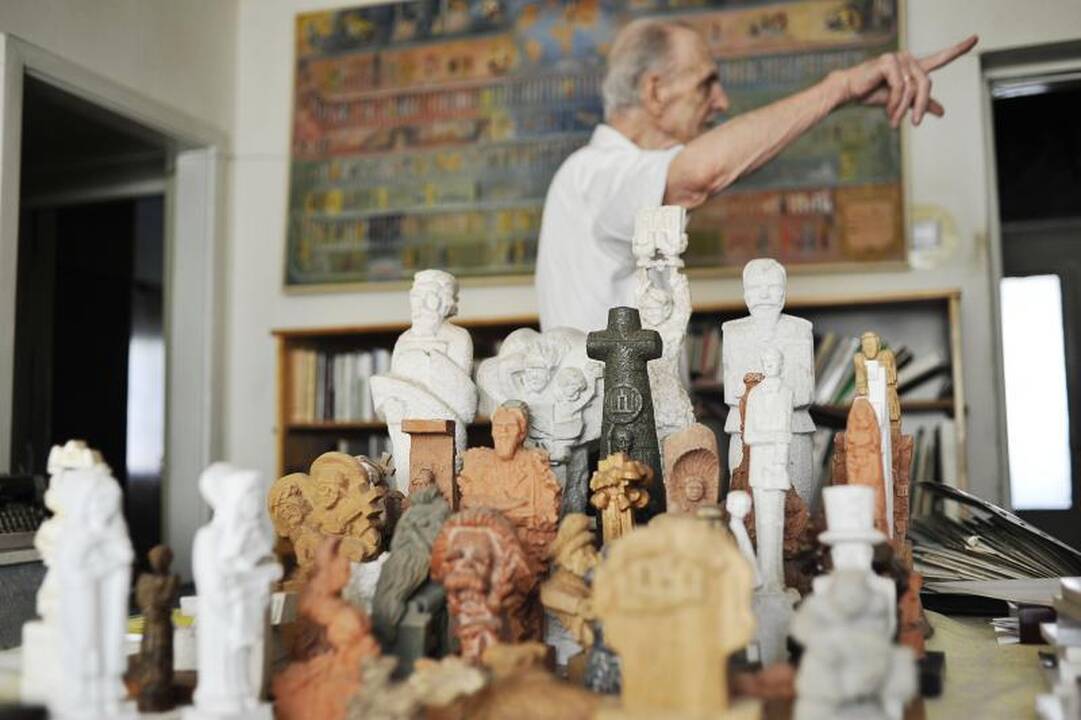 90-metis kraštotyrininkas L.Juozonis: aš dar turiu parako