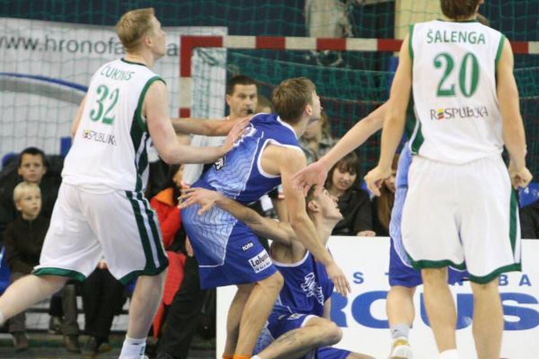 Žalgiriečiai turėjo vargo kovodami su "Neptūnu"