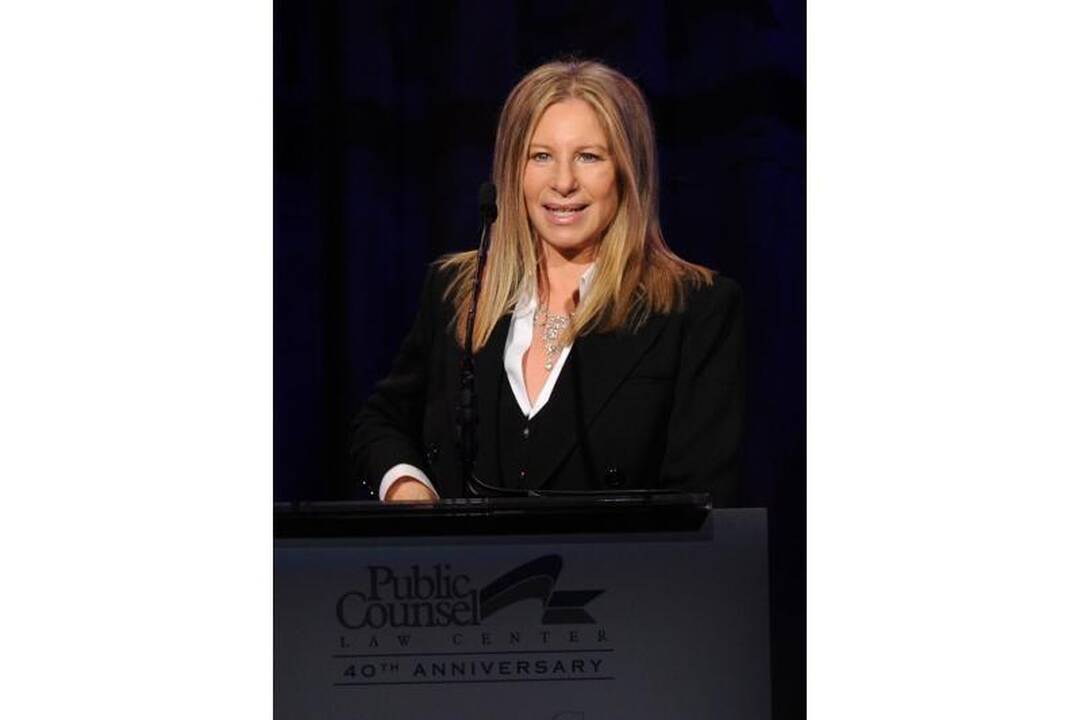 Barbra Streisand 70-metį atšventė su draugais