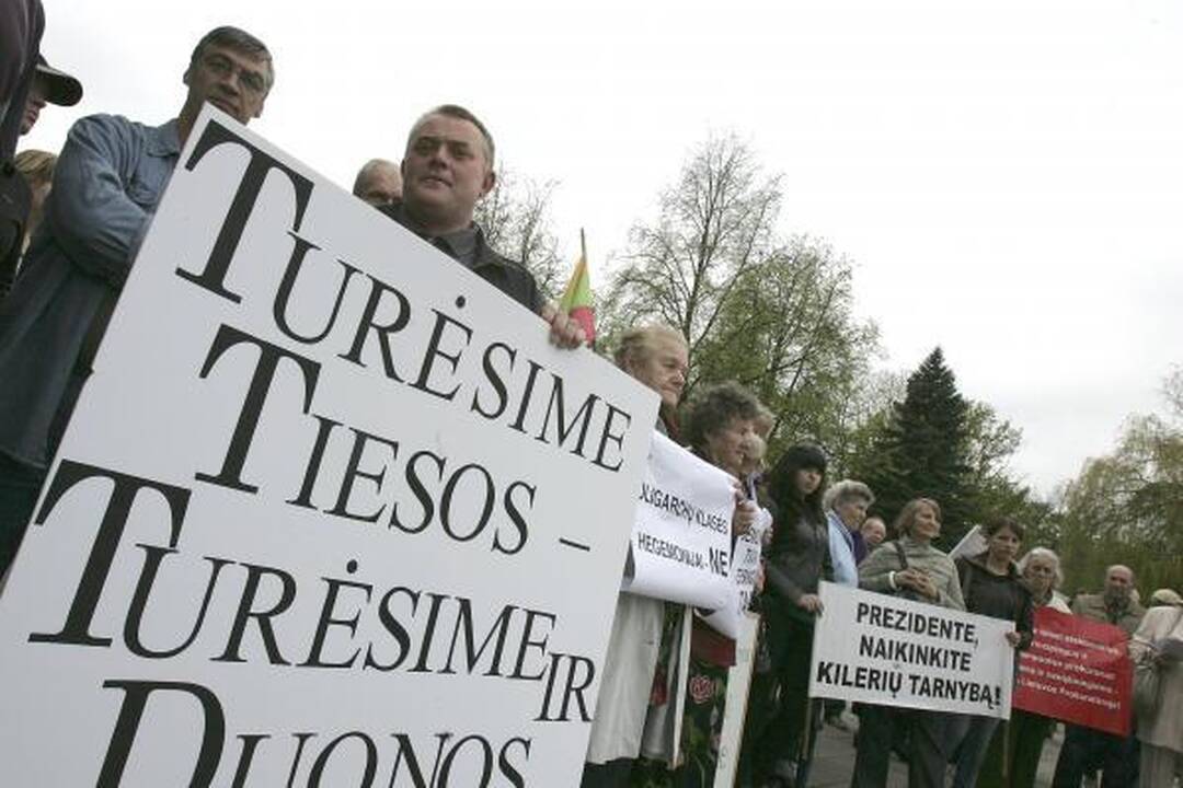 D.Kedžio šalininkai buriasi į susivienijimą