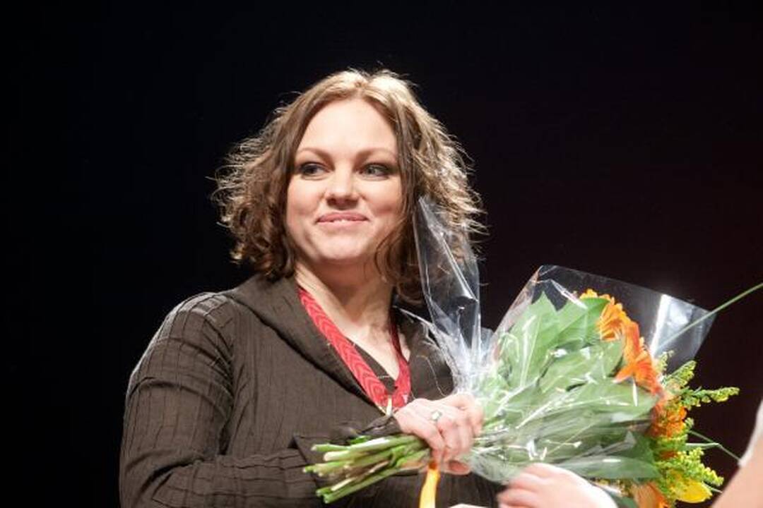 Ryškiausiems Lietuvos teatralams įteikti„Auksiniai scenos kryžiai“
