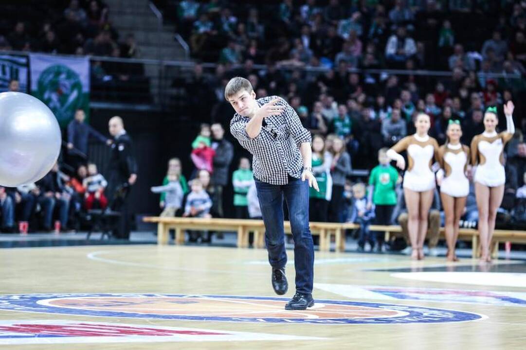 M.Kuzminskas ir „Žalgiris“ nepasigailėjo svečių iš Sibiro (komentarai)