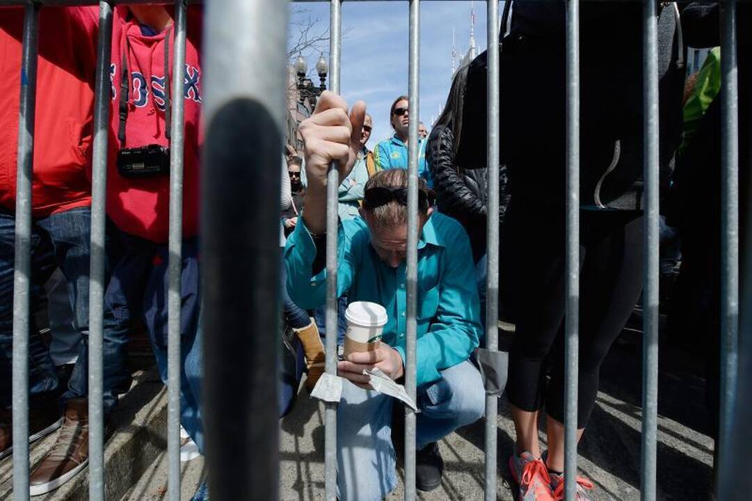 Savaitę po Bostono maratono gyventojai paminėjo tylos minute