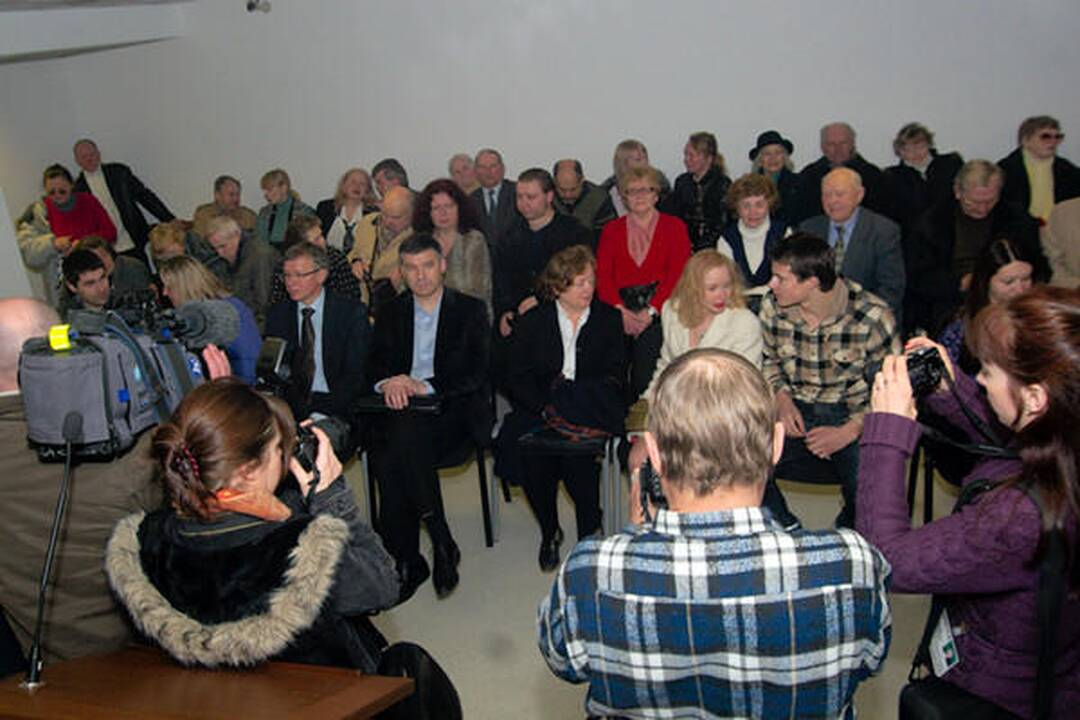 A.Paleckio bylą nagrinėjantis teismas nutarė prašyti medžiagos iš Sausio 13-osios bylos