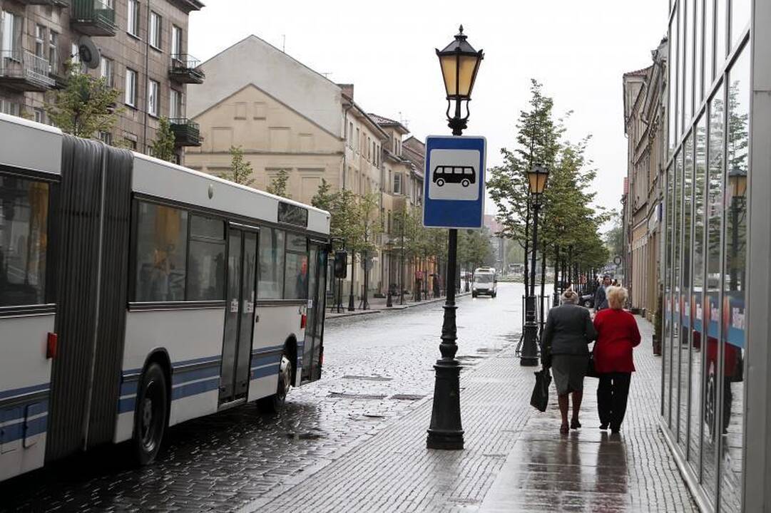 Per burlaivių regatą – naktiniai autobusų reisai