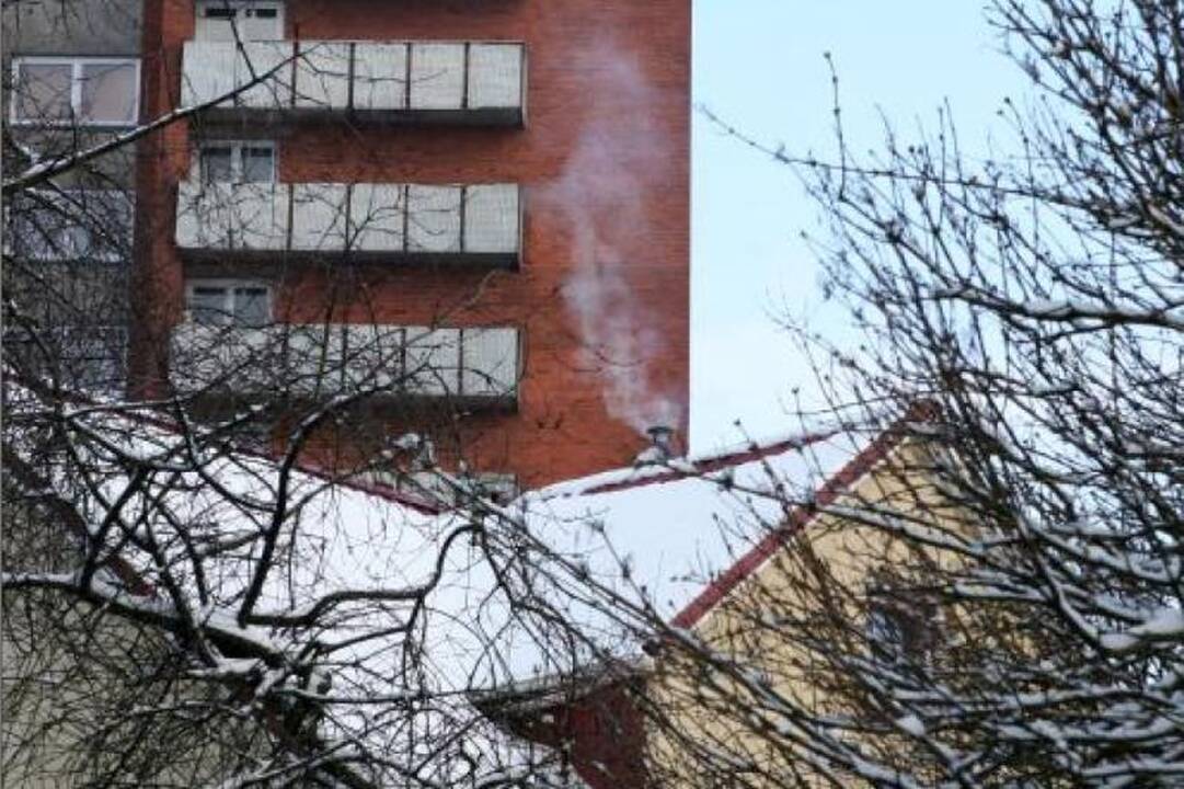 Ugniagesiai ragina gyventojus būti atsargesnius