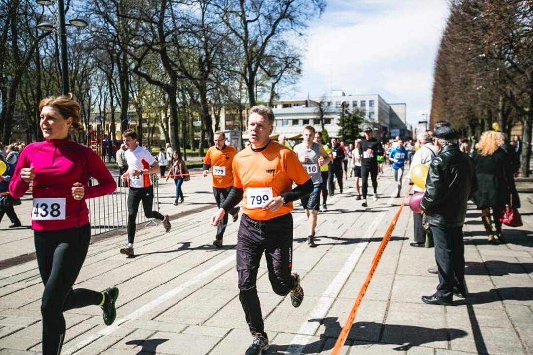 Istoriniame bėgime už S. Darių ir S. Girėną – ir vaikai, ir senjorai