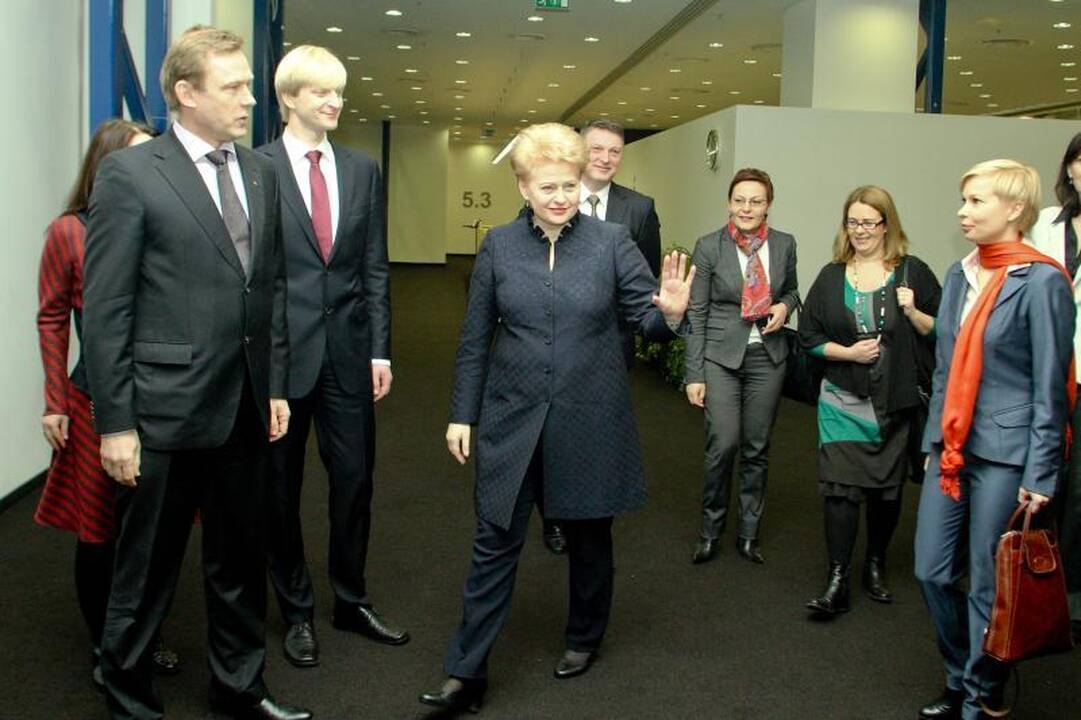 Lietuvos krepšinio rinktinė be vargo įveikė latvius