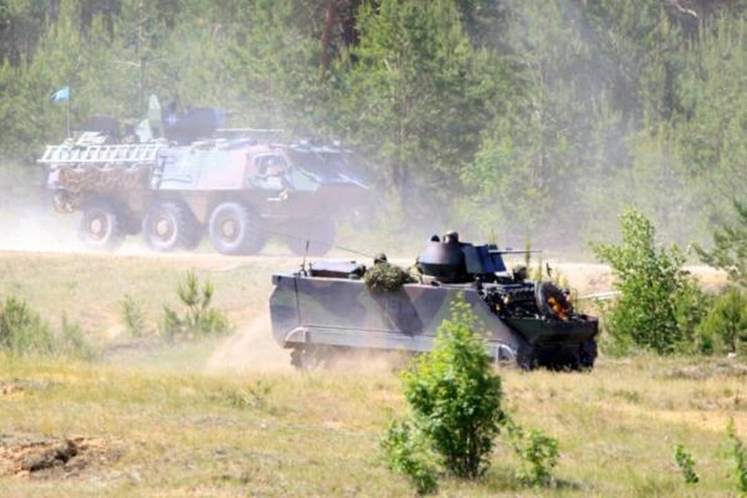 Lietuvos kariai pradeda budėjimą NATO pajėgose ir ES kovinėje grupėje