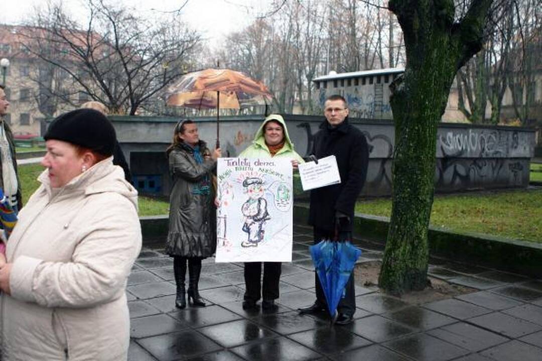 Viešuosius tualetus senamiestyje atstoja klubai ir tarpuvartės 