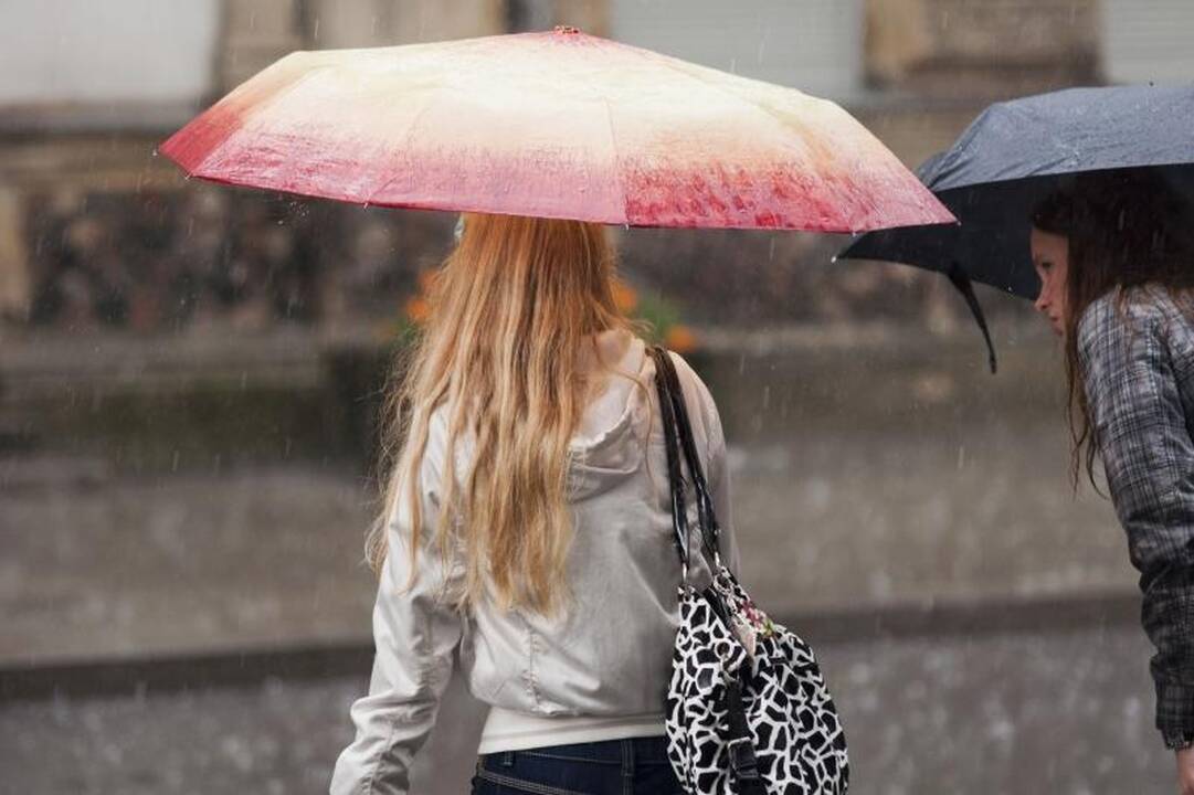 Savaitgalis bus šiltas, lietus pasirodys pirmadienį