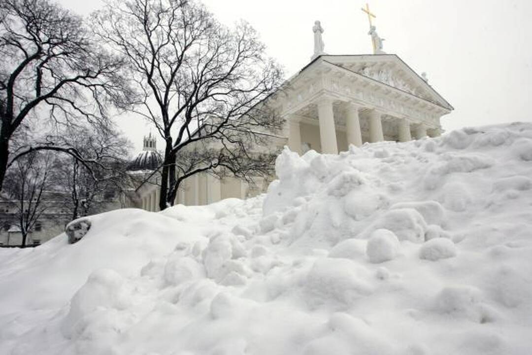 Sniego stichija siaučia, Vilniaus gatvės nevalomos (papildyta)