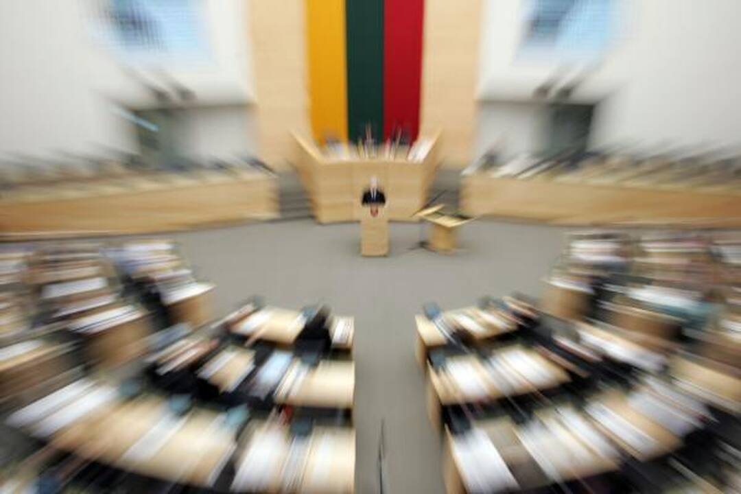 Partijos pradeda registruotis politinės kampanijos dalyviais