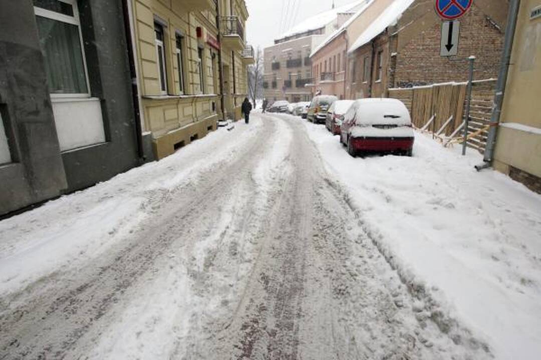 Sniego stichija siaučia, Vilniaus gatvės nevalomos (papildyta)