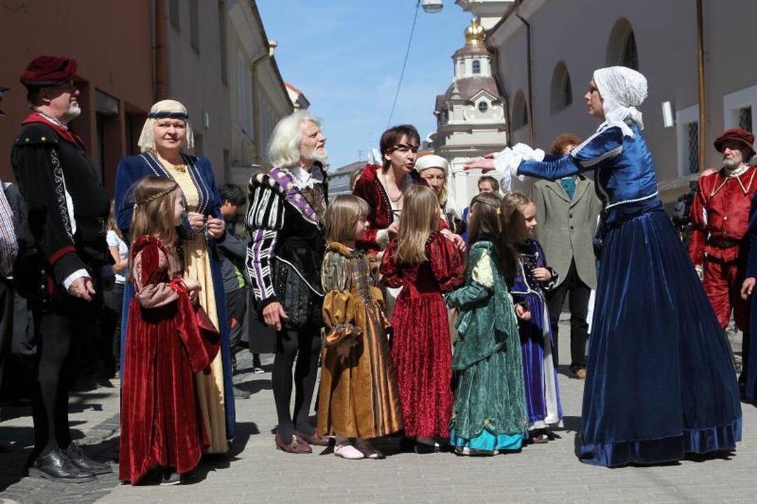 Vilniuje iškilmingai sutiktas Napoleonas Bonapartas