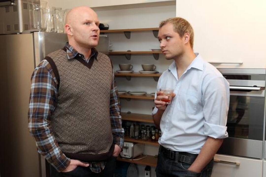 LNK serialą „Jausmų miestas“ aktoriai pristatė virdami muilą 