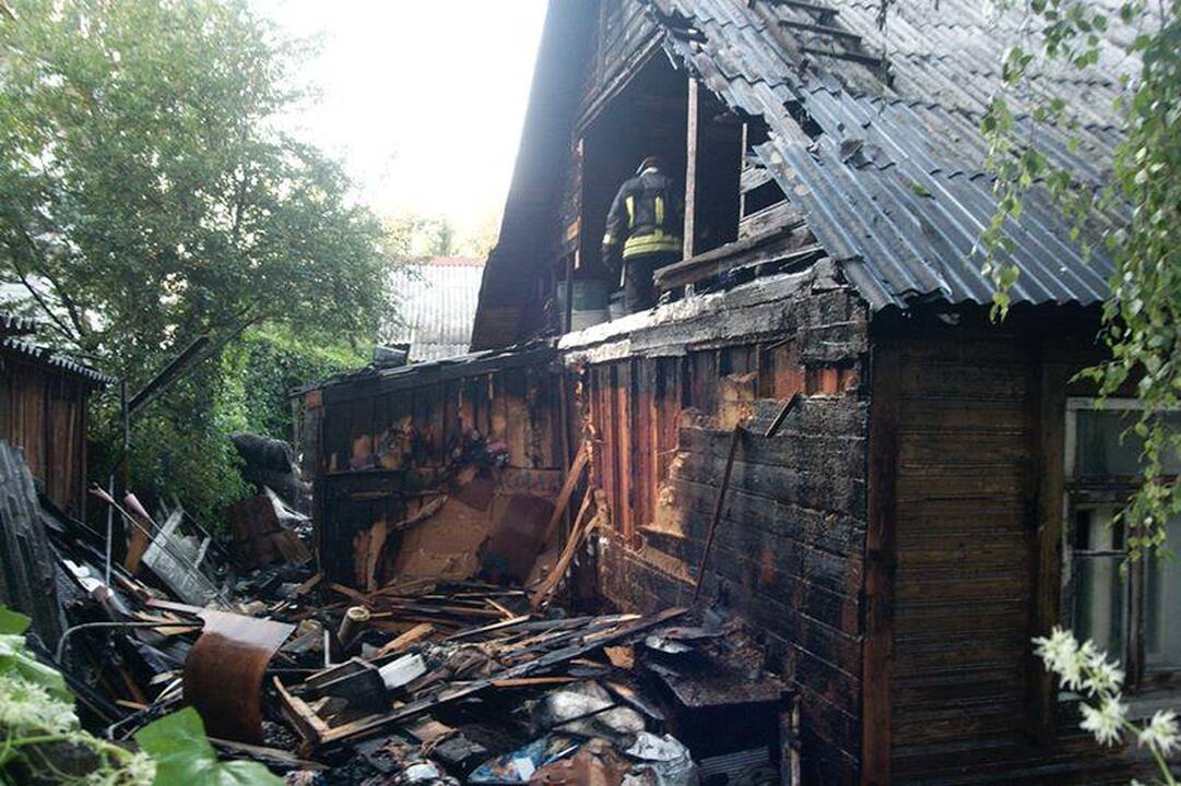 Žvėryne degė dar vienas medinis namas