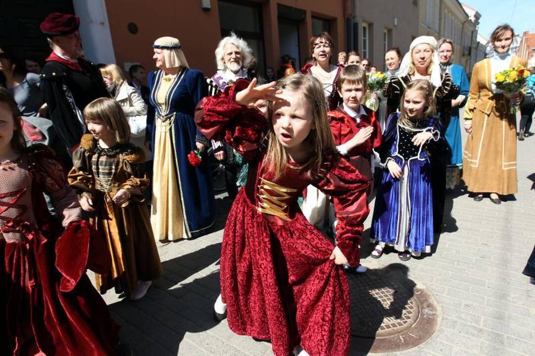 Vilniuje iškilmingai sutiktas Napoleonas Bonapartas
